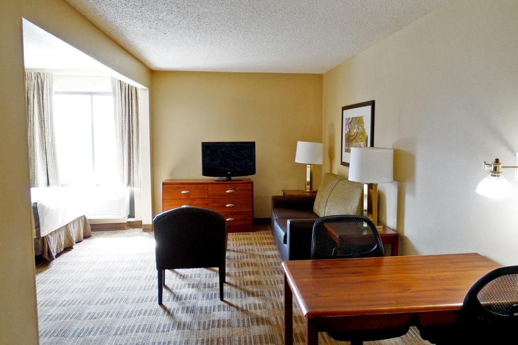 Extended Stay America Suites - Dallas - Plano Parkway - Medical Center Zewnętrze zdjęcie